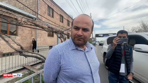 Պարոն Գյուլնազարյանը կրիմինալի հետ կապ չունի. Սոցապնախարարը դուրս եկավ ՔՊ-ական թեկնածուի տնից