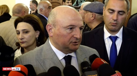 Ես ոչ մեկի հետ պրոբլեմ չունեմ, իմ պրոբլեմն այլ տեղ է, հասկացա՞ք. Վարդան Ղուկասյան