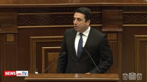 Պարոն Մանուկյան, գլուխդ պատով տալիս ես դու. Ալեն Սիմոնյանը՝ պատգամավորին