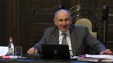 Ինձ միշտ զարմացրել է՝ որտեղից է գալիս փոքր տղաներին հայհոյանք սովորեցնելը. Փաշինյան