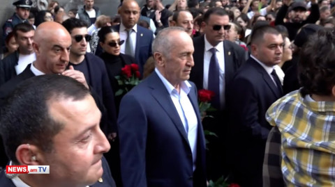 2nd President Robert Kocharyan visits Armenian Genocide Memorial in Yerevan