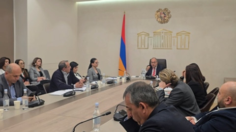 Վեճ ԱԺ հանձնաժողովում` գլխավոր դատախազի ներկայությամբ