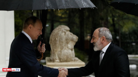 Մոսկվա Փաշինյանը պետք է գնա, բայց ոչ ծնկաչոք. Խաչիկյանը՝ մայիսի 9–ին Փաշինյանի՝ ՌԴ գնալու մասին