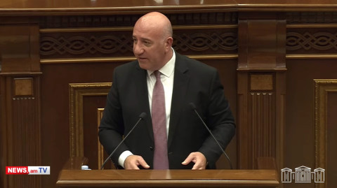 Մենք ձեր ասած 1700 դրամ աշխատավարձ չունենք, մոտ 4000 դրամ է. ՊՆ փոխնախարար