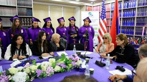 Բուժքույրերի միջազգային օրը`Էրեբունի բժշկական ակադեմիայում