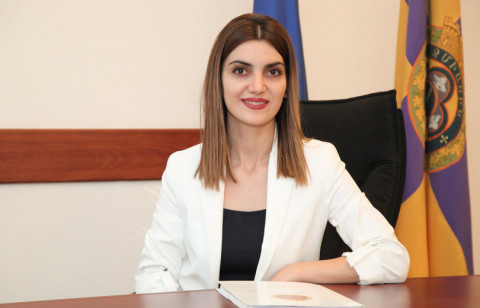 Ինչու է հրաժարական տվել Էջմիածնի քաղաքապետ Դիանա Գասպարյանը. ՔՊ–ականի մեկնաբանությունը