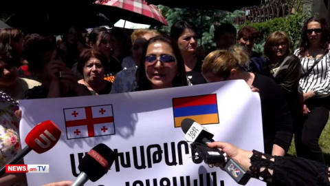 Եթե հարցին լուծում չլինի, ճանապարհ ենք փակելու. գինեգործները կրկին դեսպանատան մոտ են