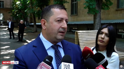 ԵՊՀ ռեկտորը չմեկնաբանեց Փաշինյանի՝ ֆեյսբուքյան էջում գրված սկանդալային գրառումը