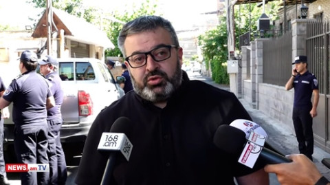 Աջակիցներից մեկին տարել են ԱԱԾ. մնացածի մասին տեղեկություն չունենք. Դանիելյան