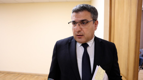Վարույթ կա նախաձեռնված. ՆԳՆ փոխնախարարը` Մայր աթոռում իրավապահների գործողությունների մասին