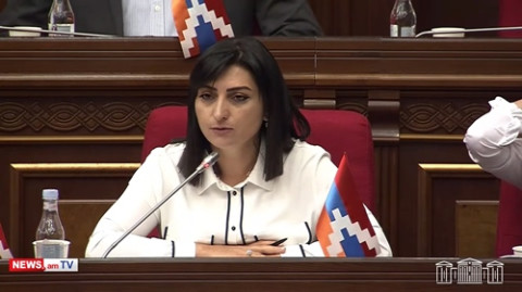«Մինասյանը լիազորություն չի ունեցել քանդելու կամ օրինականացնելու, բայց դուք իրեն եք մեղադրում»