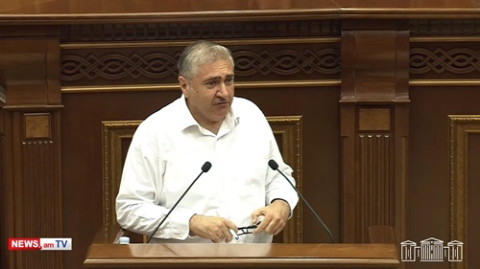 Ո՞վ է մեղավոր, որ 600 հազար հարկ չի եկել, ե՞ս, թե՞ Մինասյանը. Արթուր Խաչատրյան