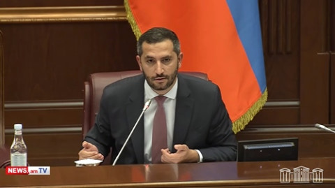 Ասելու էինք՝ պասպորտդ ցույց տո՞ւր. Ռուբինյանը՝ 7 տարի անց Ռոբերտ Աբաջյանի կեղծ պապիկի դրվագի մասին