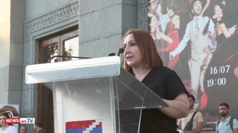 Որքան էլ դժվար է, պիտի մեր բռունցքը ցույց տանք թշնամուն. Սայիդա Պողոսյան