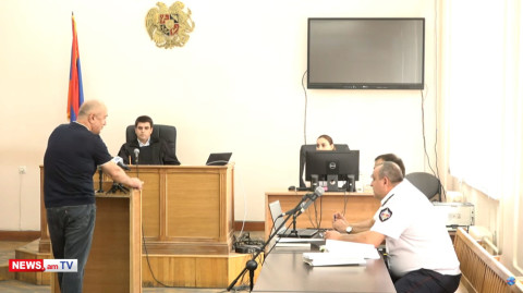 Սամվել Բաբայանը հարցաքննվում է դատարանում