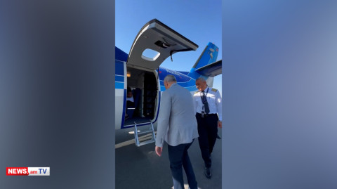 Փաշինյանը պաշտոնյաների հետ փոքր ինքնաթիռով մեկնել է Կապան
