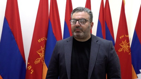 Վարորդները երբեմն ստիպված են նյութապես շահագրգռել, որ կարողանան անցնել Լարսի անցակետը․ ընդդիմադիր