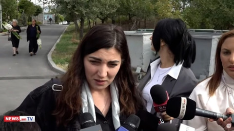 Ամուսինս իր 6 մարտական ընկերների հետ զոհվեց 718 մարտական դիրքում. զոհվածի կին