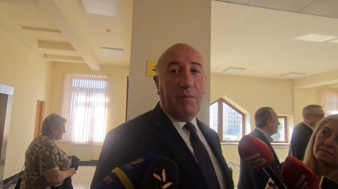 Ինչու՞ է ՊՆ բյուջեն կրճատվել. պարզանանում է փոխնախարարը