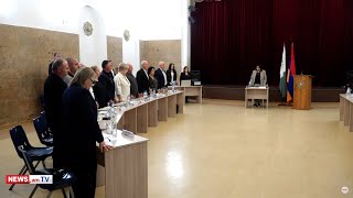 Փարաքարի ավագանին մեկ րոպե լռությամբ հարգեց Վալոդյա Գրիգորյանի հիշատակը