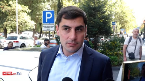 Ձեր՝ նախկին ՀՀԿ–ական հայրն էլ է համաձա՞յն Փաշինյանի քաղաքականության հետ. հարց նորանշանակ մարզպետին