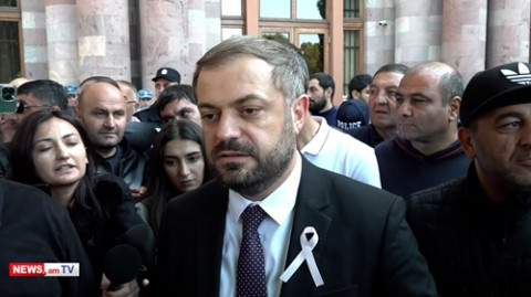 Թողե՛ք լուծեմ ձեր խնդիրը, ձեզ հավասար մտահոգ եմ խնդրով. Պապոյանը՝ բեռնատարների վարորդներին