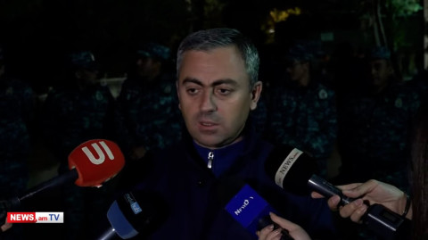 Գյումրեցին այսօր տղամարդավարի, թասիբով դուրս եկավ ու իր քվեն պաշտպանեց. Իշխան Սաղաթելյան