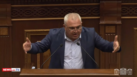 Խի՞ եք դուք մանիպուլացնում, մեր փաստարկները խեղաթյուրում. ընդդիմադիրը՝ պաշտոնյային