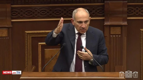 Հոյակապ վերնագիր է՝ կառավարությունը ապահովագրության հարցը լուծում է Զինապահի հաշվին․ Փաշինյան