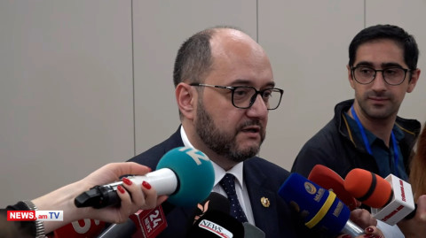 «Եղել են ինձ ճնշելու փորձեր, բայց ռեկտորը հասկացել է, որ դա վատ հետեւանքներ կունենա ԵՊՀ–ի համար»