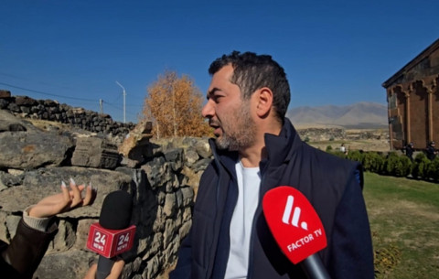 Հրաչյա Հակոբյանը «բացահայտում է»՝ ինչու ինքը հոգեւորական չի դարձել