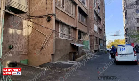 Երեւանում 18–ամյա տղան անզգուշաբա՞ր է ընկել 4–րդ հարկից, թե՞ փորձել է ինքնասպանություն գործել