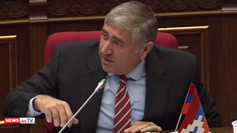 Էս ի՞նչ երեխայական հարցեր եք տալիս` ահագին ծիծաղեցի․ Արթուր Խաչատրյանը՝ Գաբրիելյանին