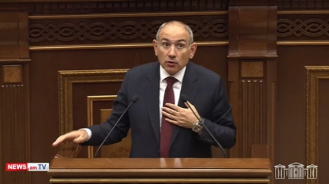 Փաշինյանը ուրախացավ նախկին նախագահներին բանավեճի բերման ենթարկելու մտքից