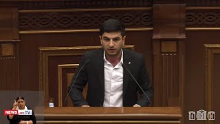 Ալեն Սիմոնյան, տղամարդկություն ունես, իջի, հարցնեմ՝ ինչի սպանեցիք էսքան տղու. Մանուել Մանուկյան