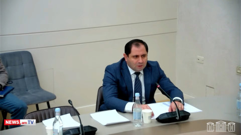 Հունվարի 1-ից զինծառայությունը կդառնա 18 ամիս. Պապիկյանը խնդրեց կողմ քվեարկել