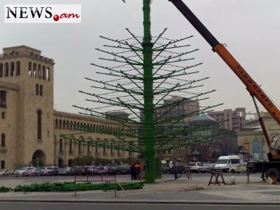 Հանրապետության գլխավոր տոնածառը տեղադրվում է