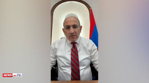 ԱԱԾ-ականներով պատարագի գնացող Փաշինյանն ասում է` եկեղեցին պետք է լինի քաղաքական հակադրությունից զերծ