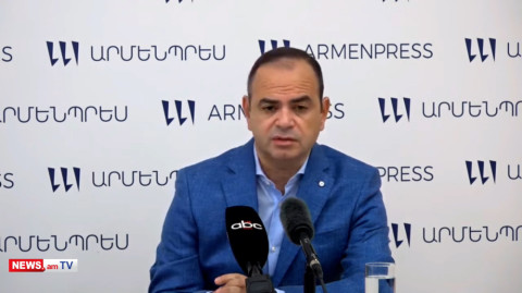 Եկեղեցու վերնախավը հակապետական դիրքորոշում է բռնել. Զարեհ Սինանյան