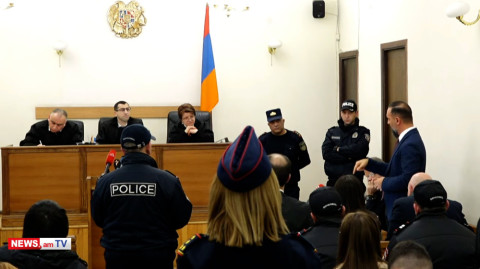 Կբողոքարկեմ, կտեսնեք. լեզվակռիվ փաստաբանի եւ դատավորների միջեւ Միքայել սրբազանի գործով նիստին