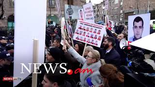 Free Armenian hostages. արցախցիների ակցիան՝ Վենսի այցի ժամանակ