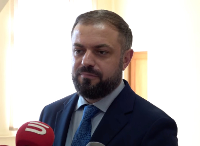 Ադրբեջանական բենզին պետք է շատ բերենք, որ միշտ շատ էժան լինի բենզինը. Գևորգ Պապոյան