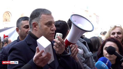 Փաշինյանին հեռախոս ենք բերել, որ վերջին անգամ սրանով ուղիղ եթեր դուրս գա. Միքայելյան