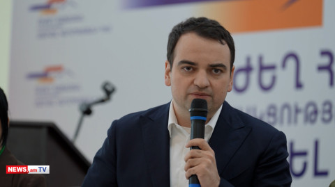 Փաշինյանը այս տարի միայն երեք տարվա պարտք է վերցրել, վարկով ենք ապրում. Նարեկ Կարապետյան