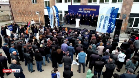 Դուք այլևս չեք աշխատելու «տեսնենք ինչ կլինի» տրամաբանությամբ․ Դավիթ Անանյանը՝ գյուղացիներին