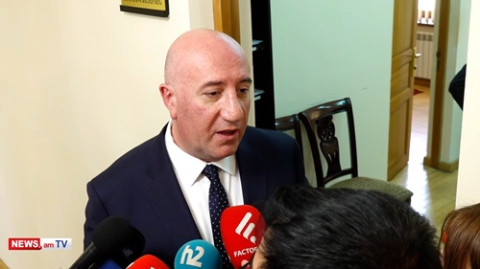 Զինվորների լողանալու հարցով ես չեմ զբաղվում, կարծում եմ՝ չլողացած զինվոր չունենք. փոխնախարար