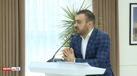 Ապրի քաղաքապետարանը, որ Ախուրյանցի Անոյի սիրտը շահելու համար 30 մլն դրամ փող է տալիս. Սուքիասյան