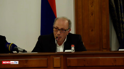 Ապրիլի 24-ը վերածվում է ձեւական արարողակարգի. Արա Այվազյան