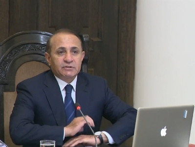 Հովիկ Աբրահամյան. Գների անհիմն բարձրացումներ չենք հանդուրժի