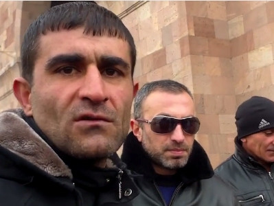 Քաղաքացիները վարչապետին նամակով խնդրեցին օգնել իրենց Ռուսաստան մուտք գործել
